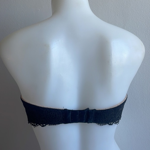 Strapless Victoria’s Secret Bra 32C - Picture 3 of 6